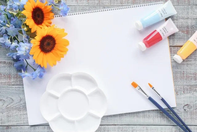 キャンバス：声と呼吸で絵を描く