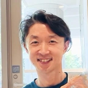 石山 仁