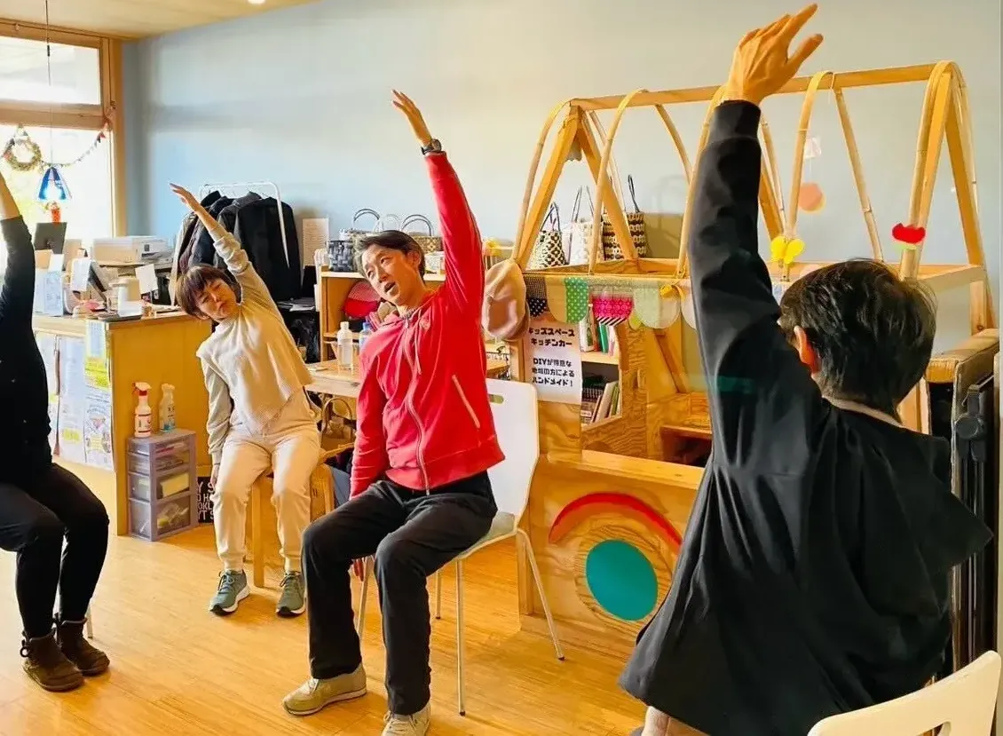 ぷらっとkiricafeでのレッスンの様子