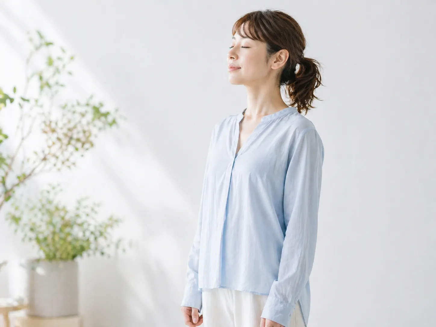 体の中心にだけ、細い軸が静かに通るイメージ